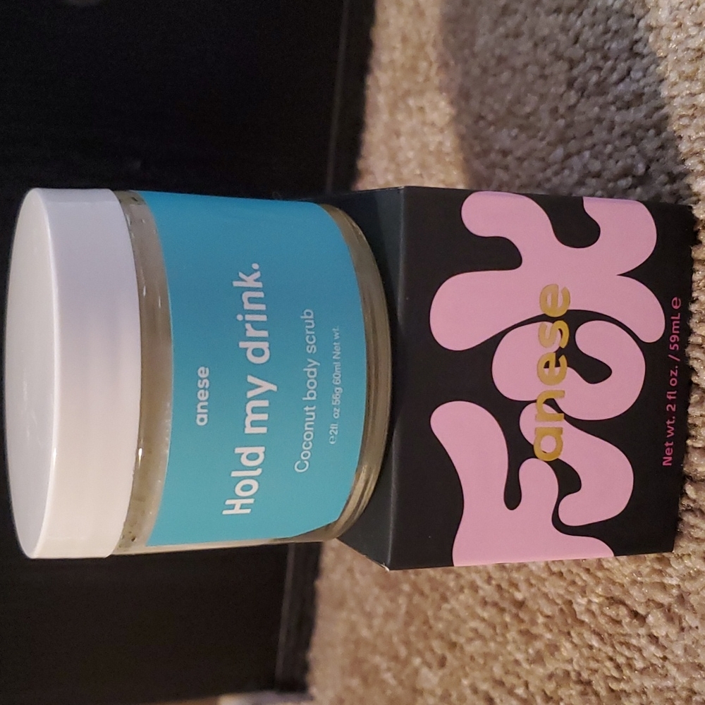 Anese Hold My Drink Coconut Scrub